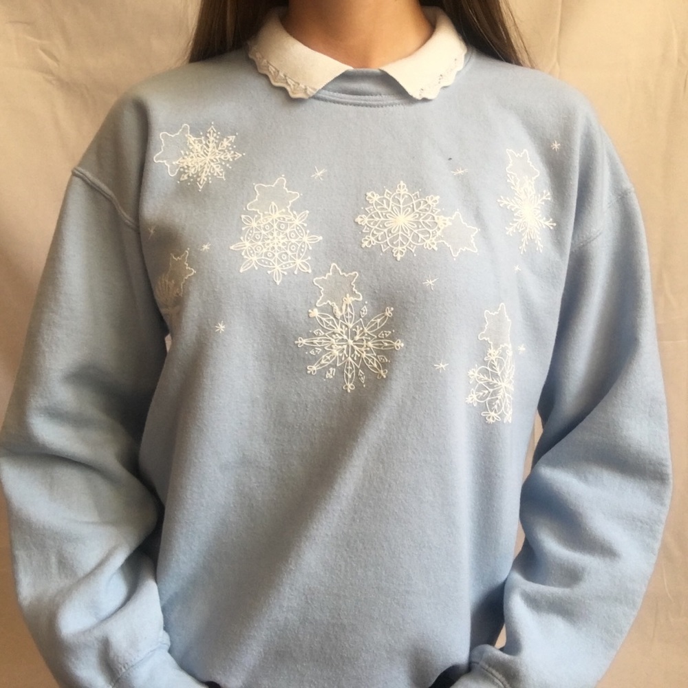 Snowflake Pullover with Collar